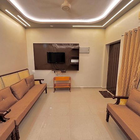 Srirangam Service Apartment Tiruchirappalli ภายนอก รูปภาพ