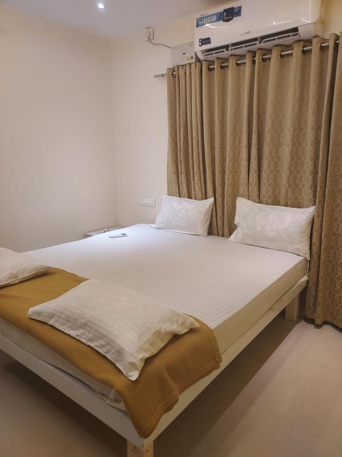 Srirangam Service Apartment Tiruchirappalli ภายนอก รูปภาพ