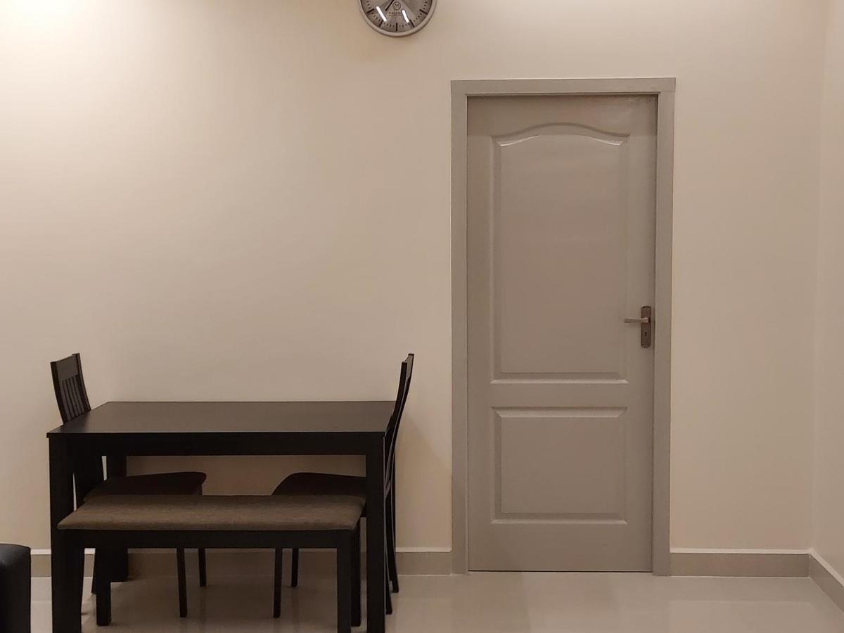 Srirangam Service Apartment Tiruchirappalli ภายนอก รูปภาพ