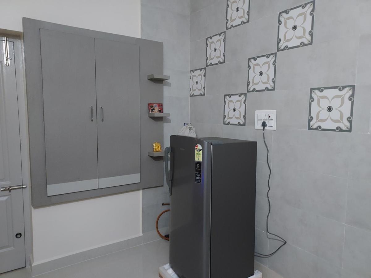 Srirangam Service Apartment Tiruchirappalli ภายนอก รูปภาพ