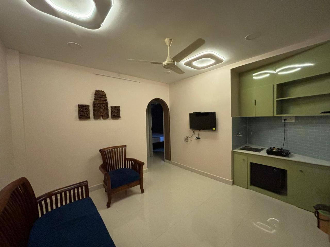 Srirangam Service Apartment Tiruchirappalli ภายนอก รูปภาพ